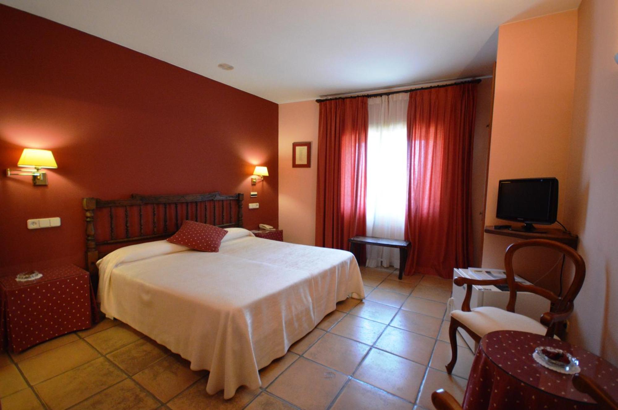 Hotel Can Ceret Sant Pere Pescador Δωμάτιο φωτογραφία